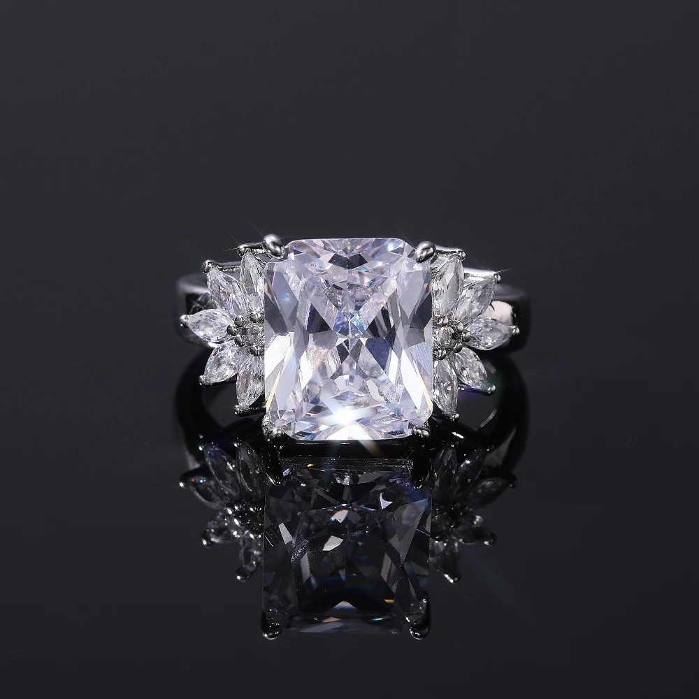New Women’s 925 Silver Beautiful Diamond Engagement Ring - Picture 6 of 6